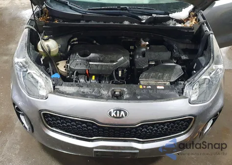 2017 Kia Sportage Lx z USA, uszkodzony, nr VIN KNDPMCAC8H7202343